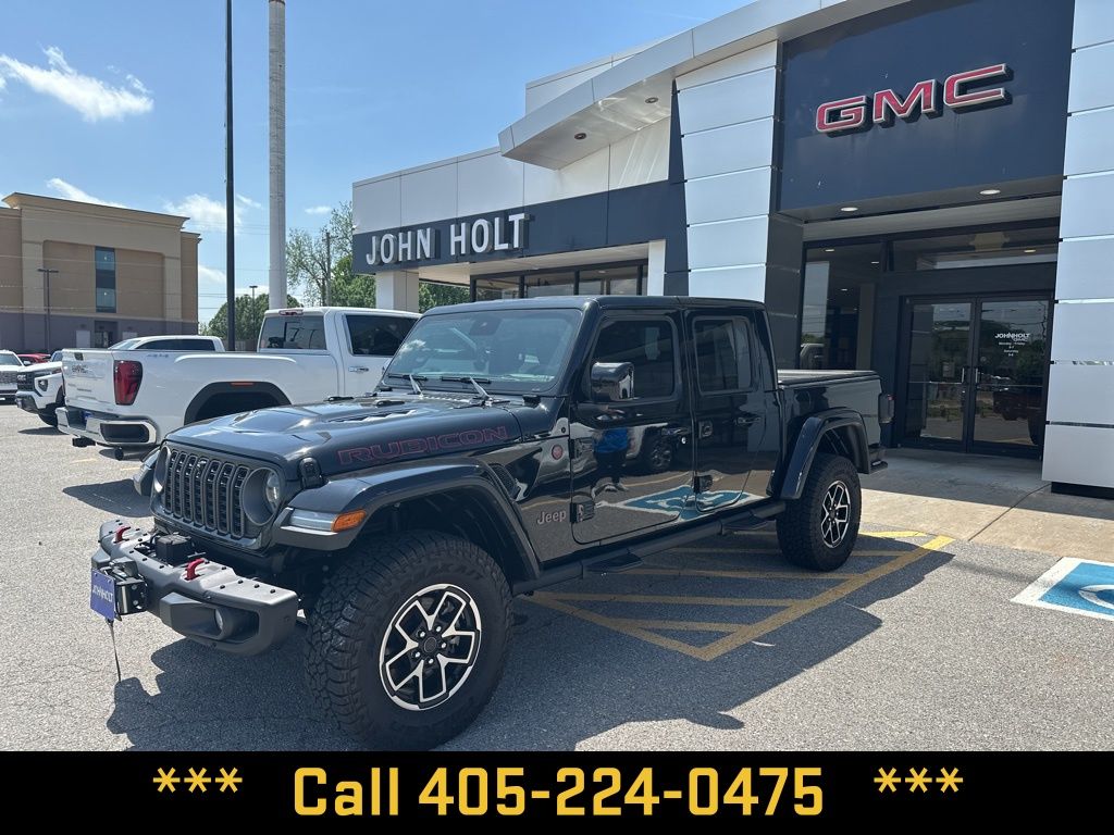 Black Clearcoat 2025 Jeep Gladiator Rubicon Crew Cab 4WD Pickup Truck Four-Wheel Drive 8-Speed Automatic
