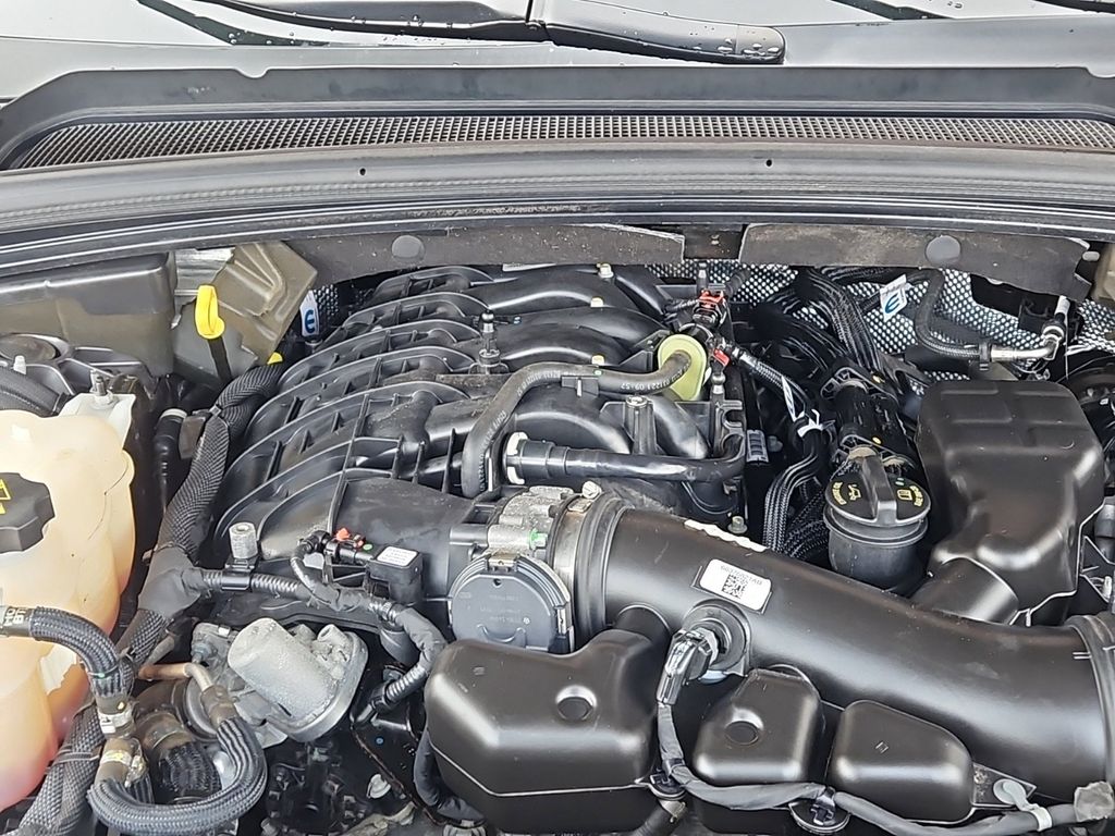 2021 Jeep Grand Cherokee L Limited photo