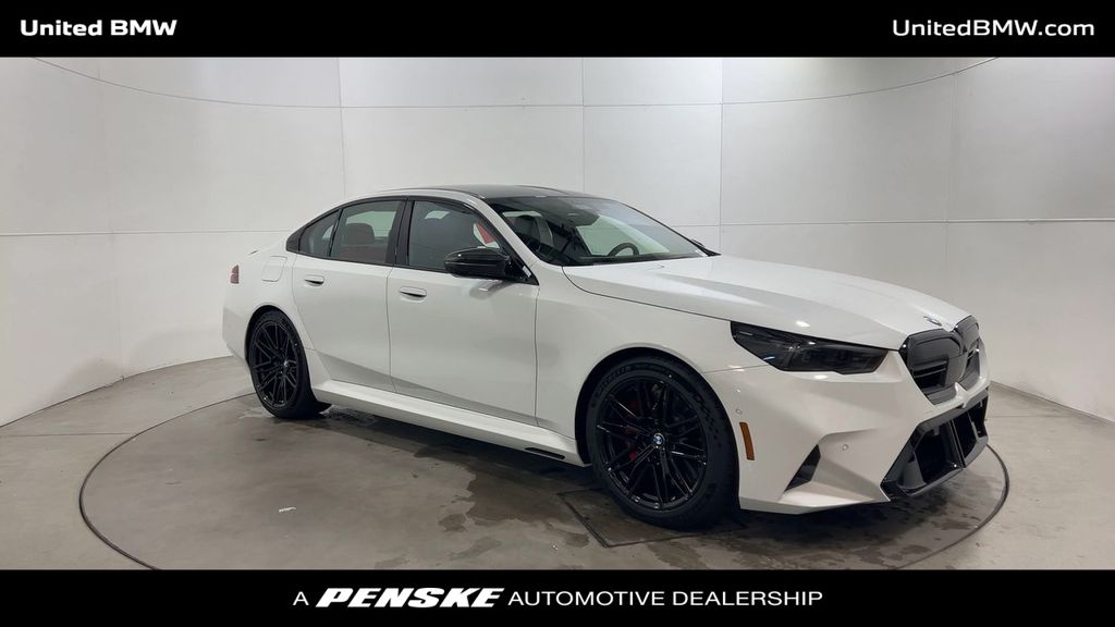 Thumbnail: 2026 BMW M5 - 2