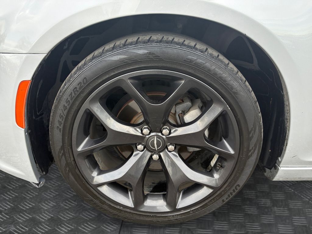 Used Car 2021 Chrysler 300  Touring For Sale Under $20,000 In Austin, Texas