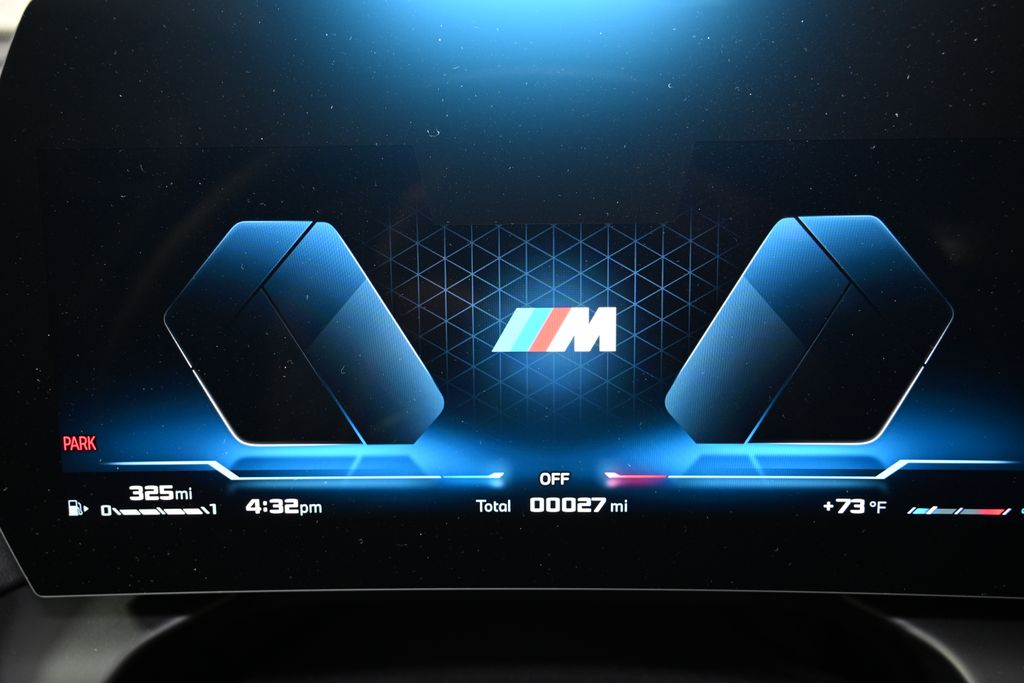 Thumbnail: 2025 BMW 2 Series - 27