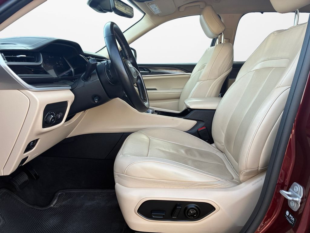 Used Car 2022 Jeep Grand Cherokee L  Limited For Sale Under $25,000 In Austin, Texas