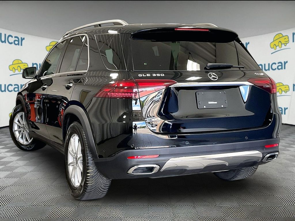 2025 Mercedes-Benz GLE — photo 4