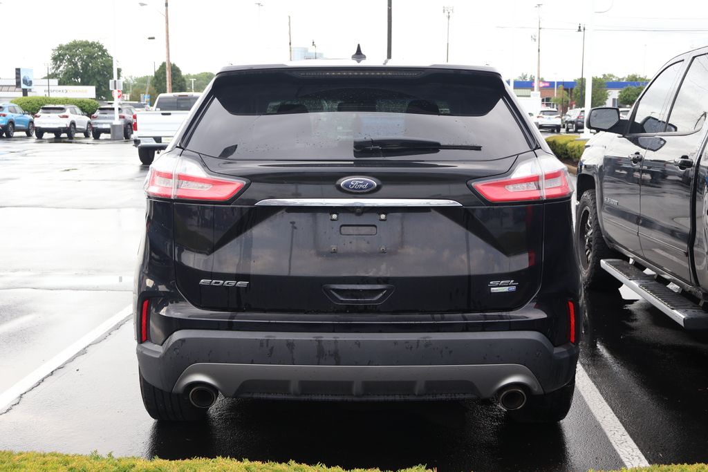 Thumbnail: 2020 Ford Edge - 9