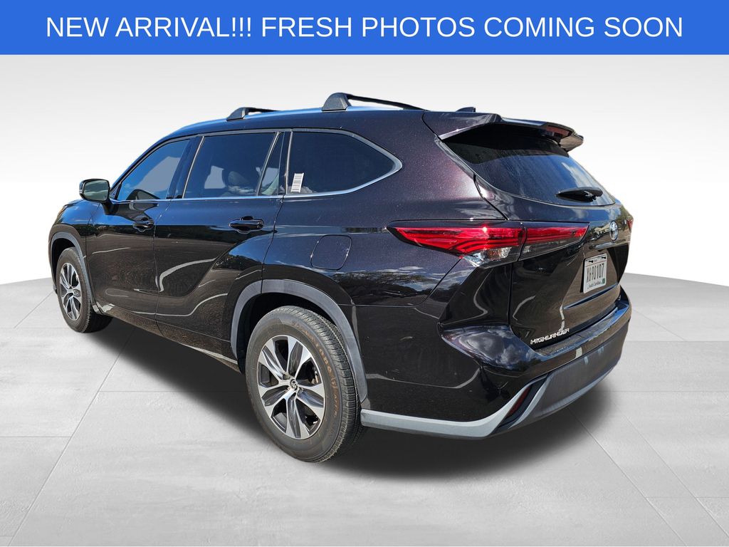 2021 Toyota Highlander XLE 5