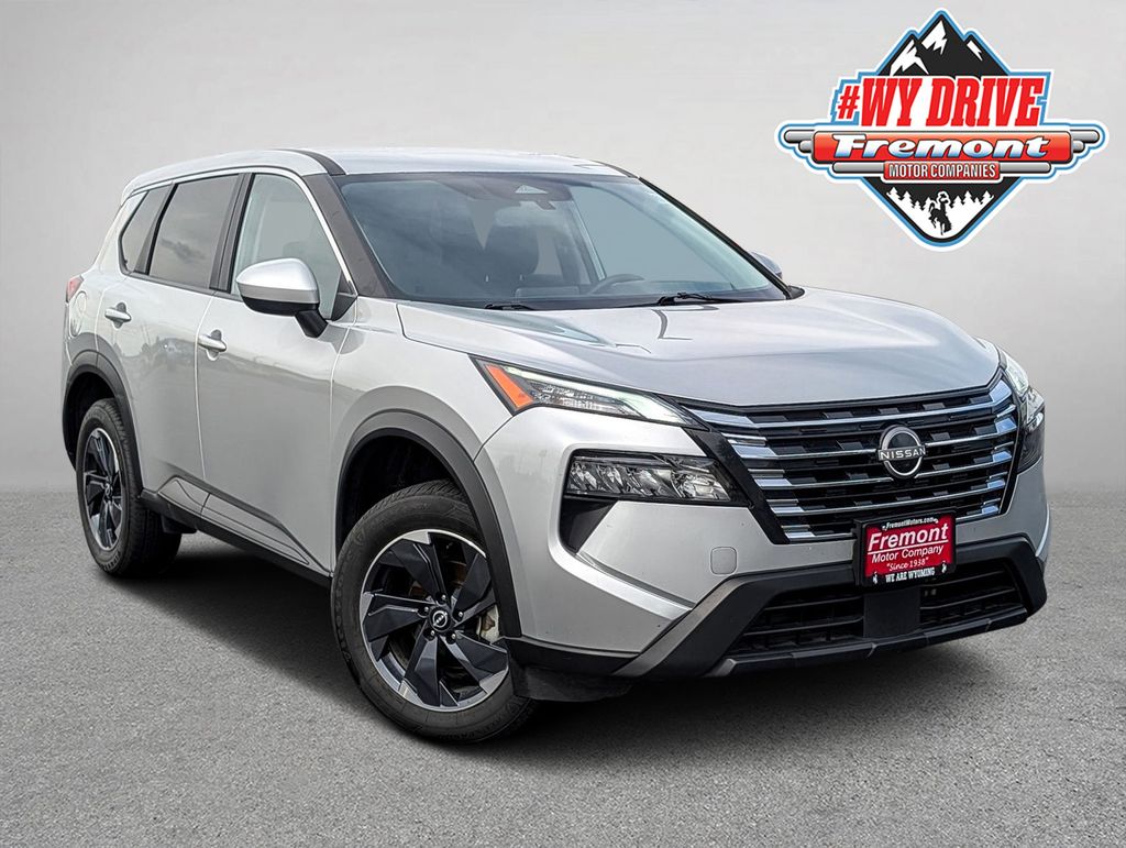 2025 Nissan Rogue SV