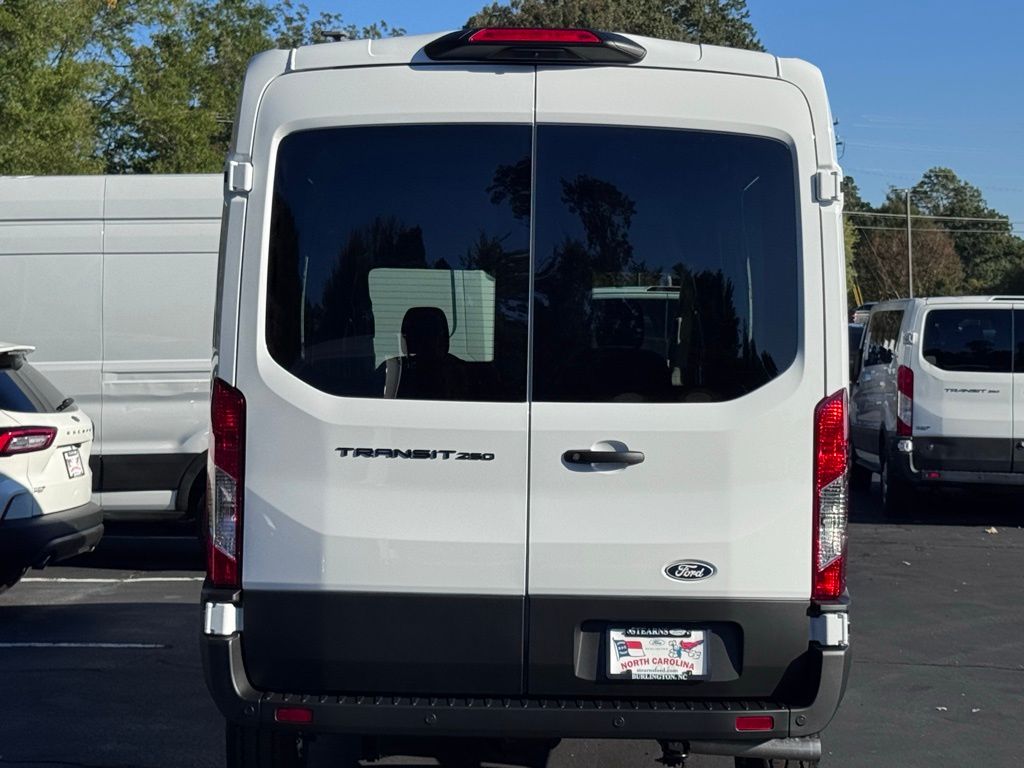 FordTransit-25017