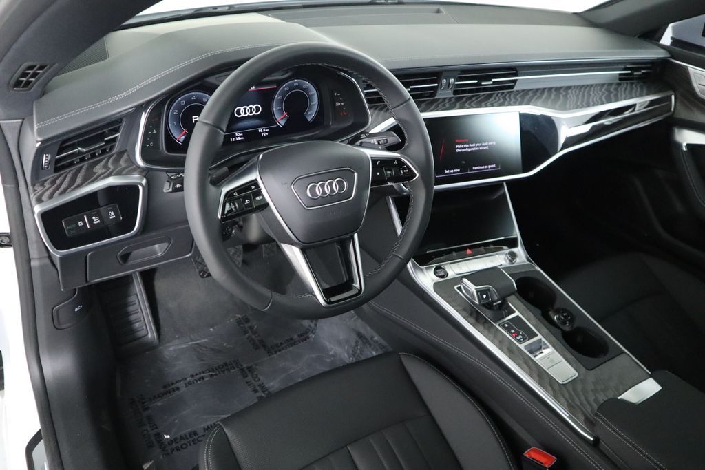 Thumbnail: 2025 Audi A7 - 9