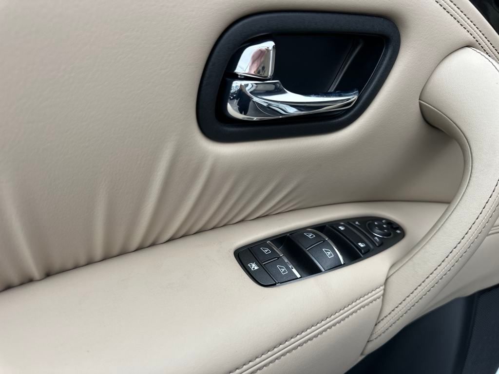 2024 Nissan Armada Platinum photo