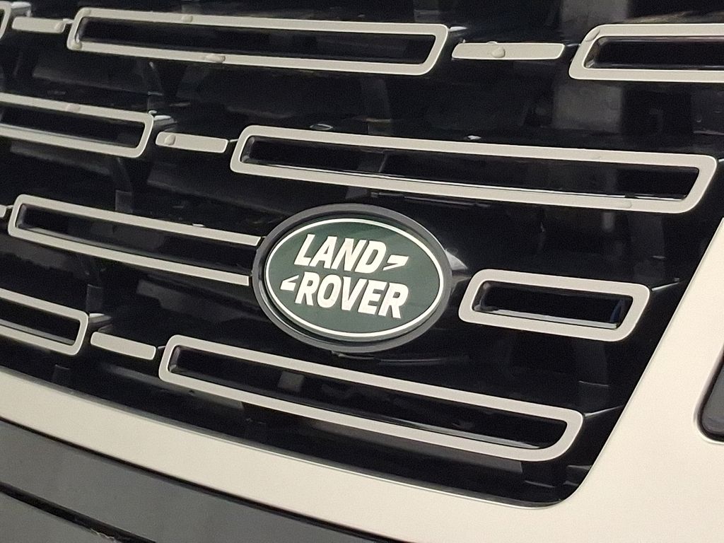 Thumbnail: 2026 Land Rover Range Rover - 22