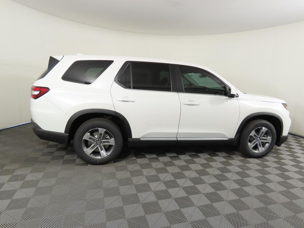 Thumbnail: 2025 Honda Pilot - 4