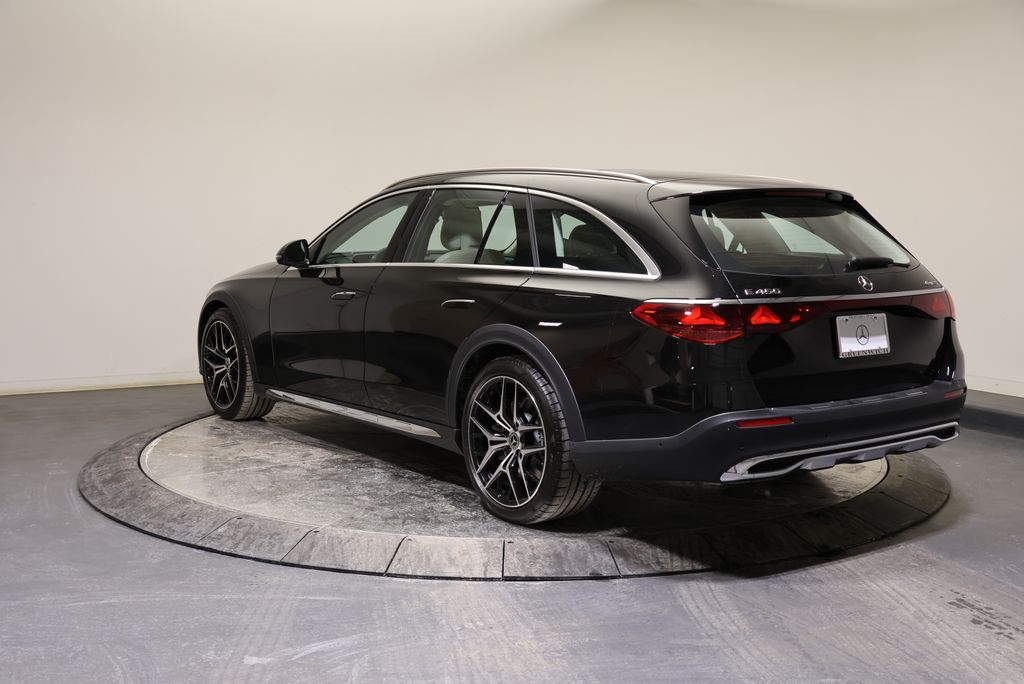 Thumbnail: 2026 Mercedes-Benz E-Class - 5