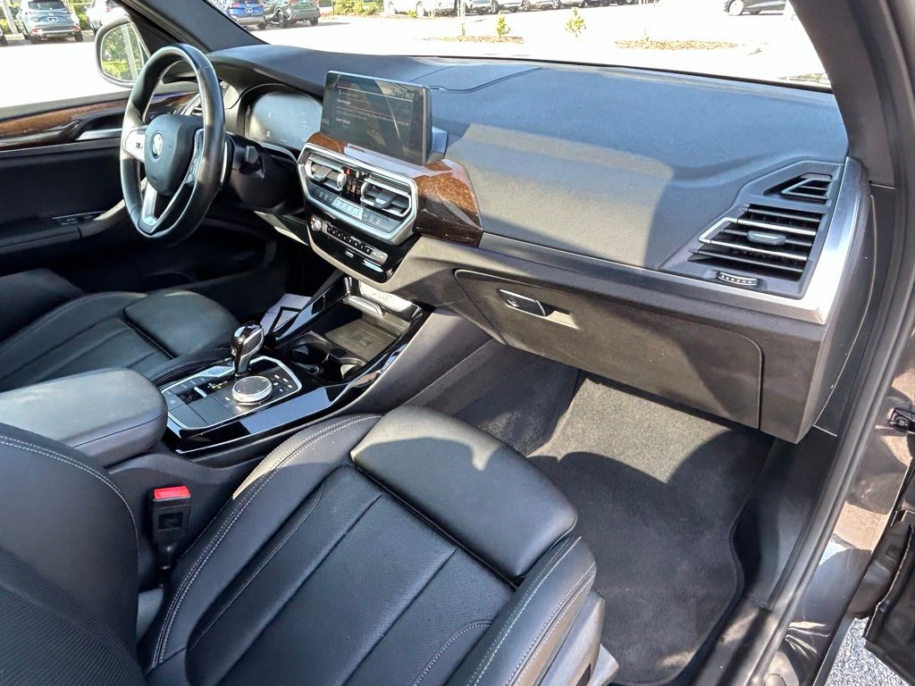Used 2024 Dark Graphite Metallic BMW sDrive30i image 51