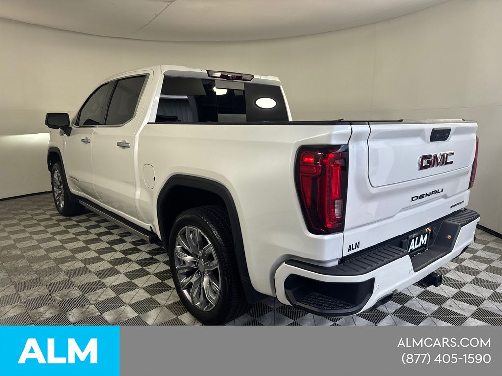 Used 2024 White GMC Denali image 10