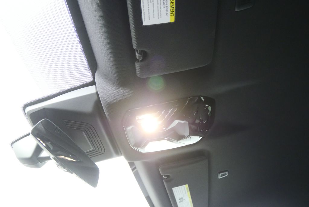 Thumbnail: 2026 BMW iX - 18