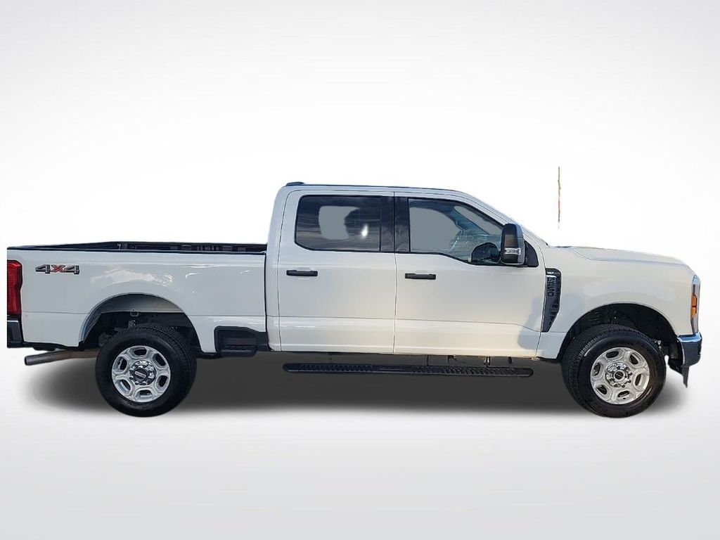 2025 Ford F-250SD XLT - 8