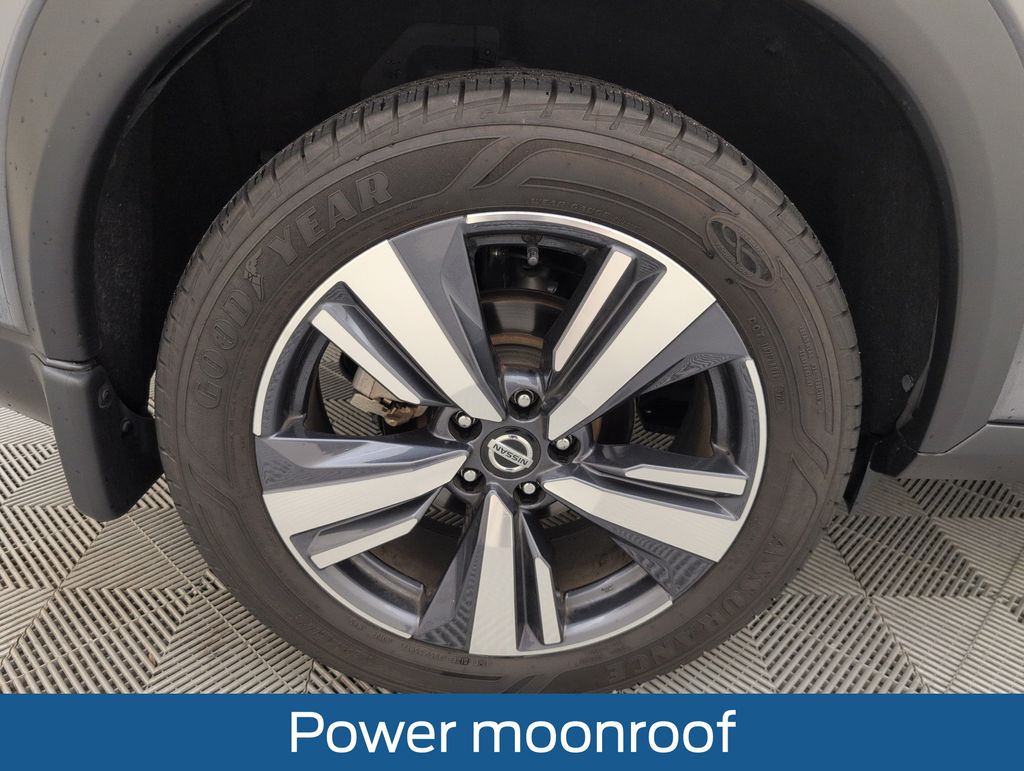 Certified Used 2021 Gray Nissan SL image 20