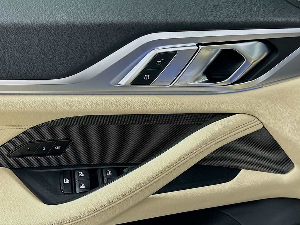 Thumbnail: 2024 BMW i4 - 20