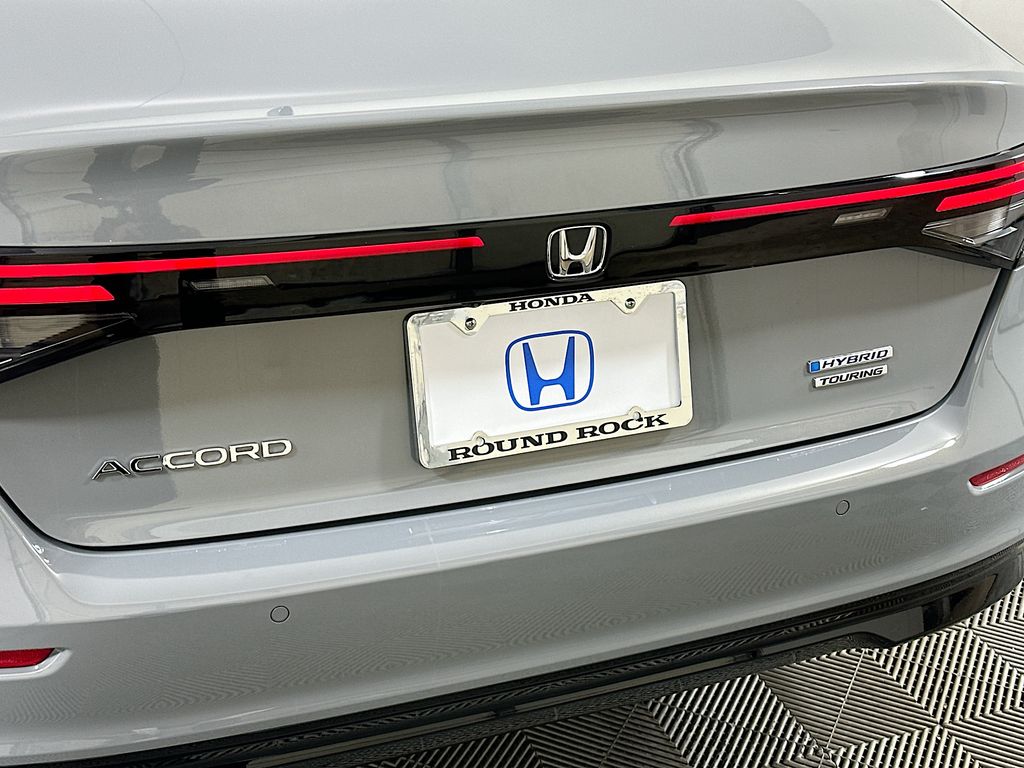 2025 Honda Accord Touring 21