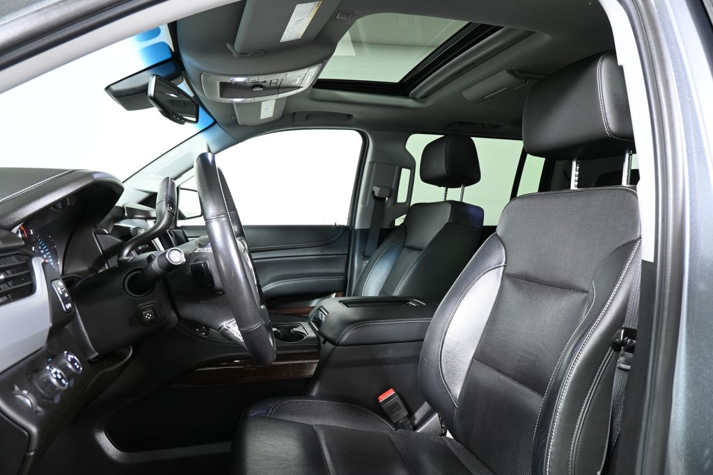 Thumbnail: 2019 GMC Yukon XL - 5