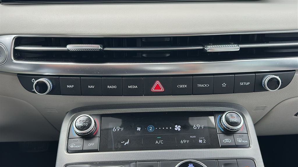2024 Hyundai Palisade Calligraphy White at Big Star Chrysler Jeep Dodge Ram 