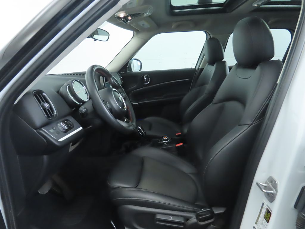 Thumbnail: 2020 MINI Cooper Countryman - 20