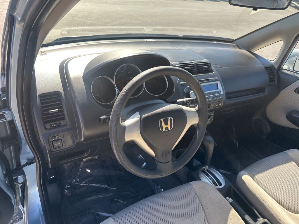 Thumbnail: 2007 Honda Fit - 18