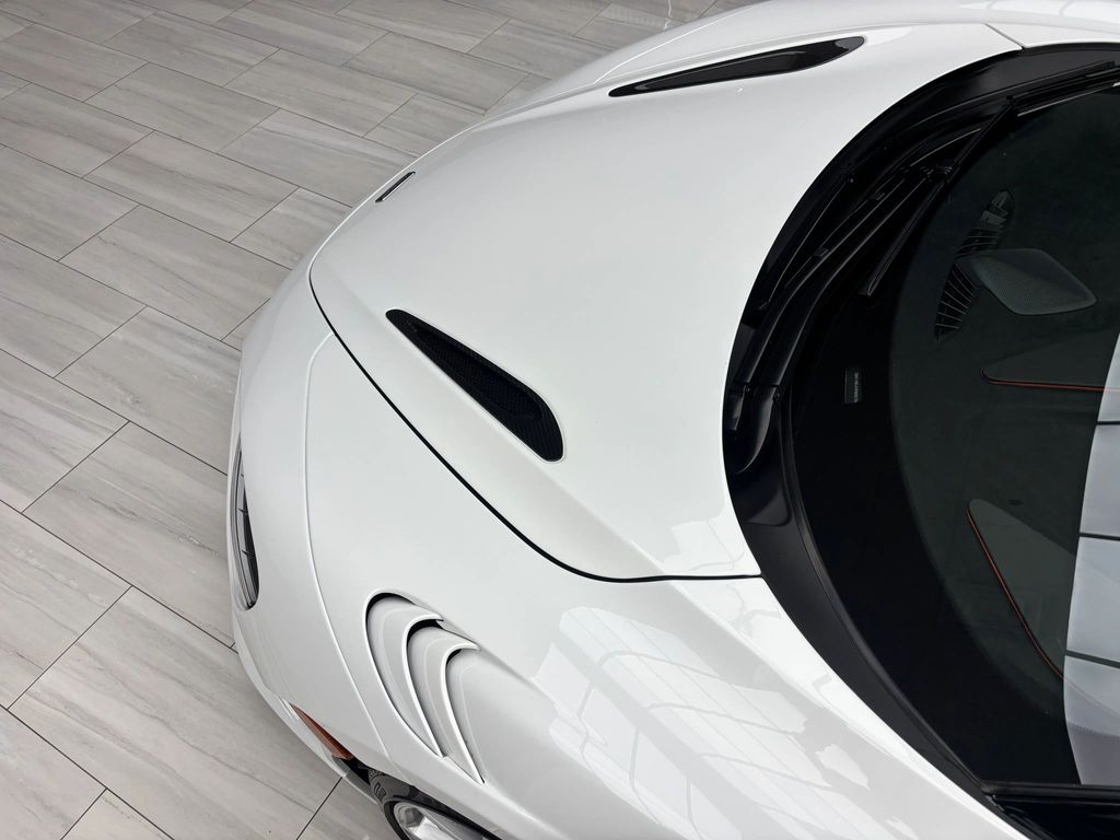 2024 McLaren 750S
