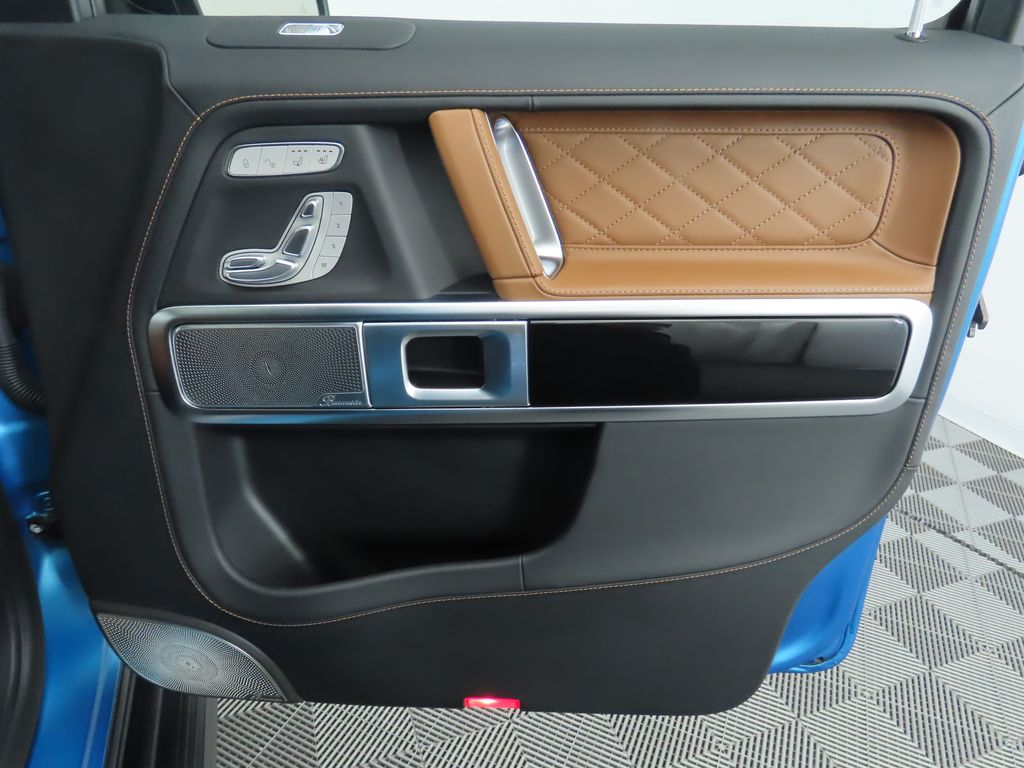 Thumbnail: 2025 Mercedes-Benz G-Class - 26