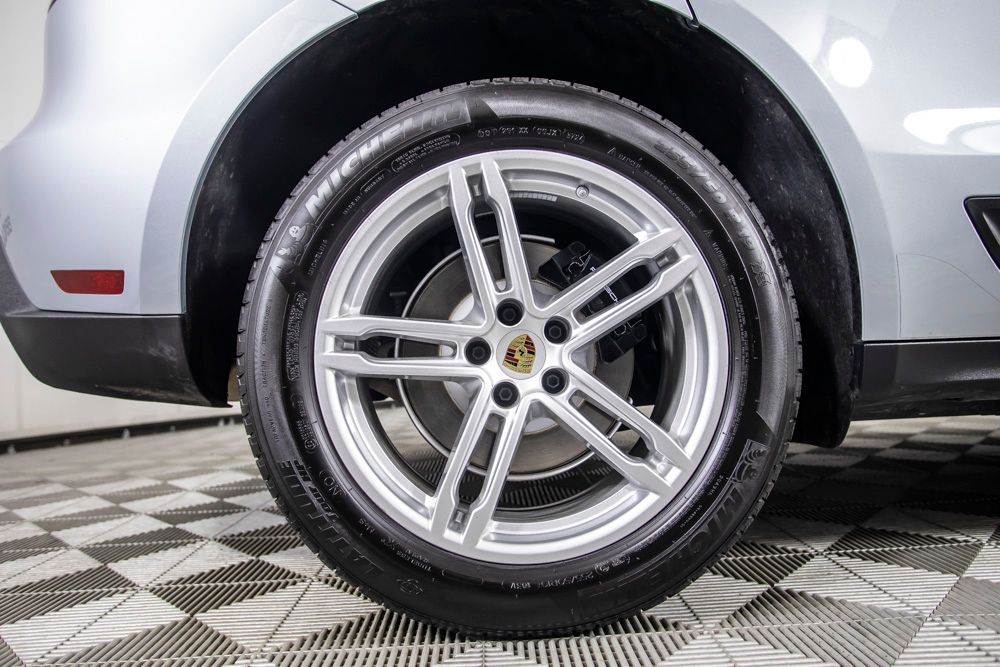 Certified Used 2025 Silver Porsche T image 40