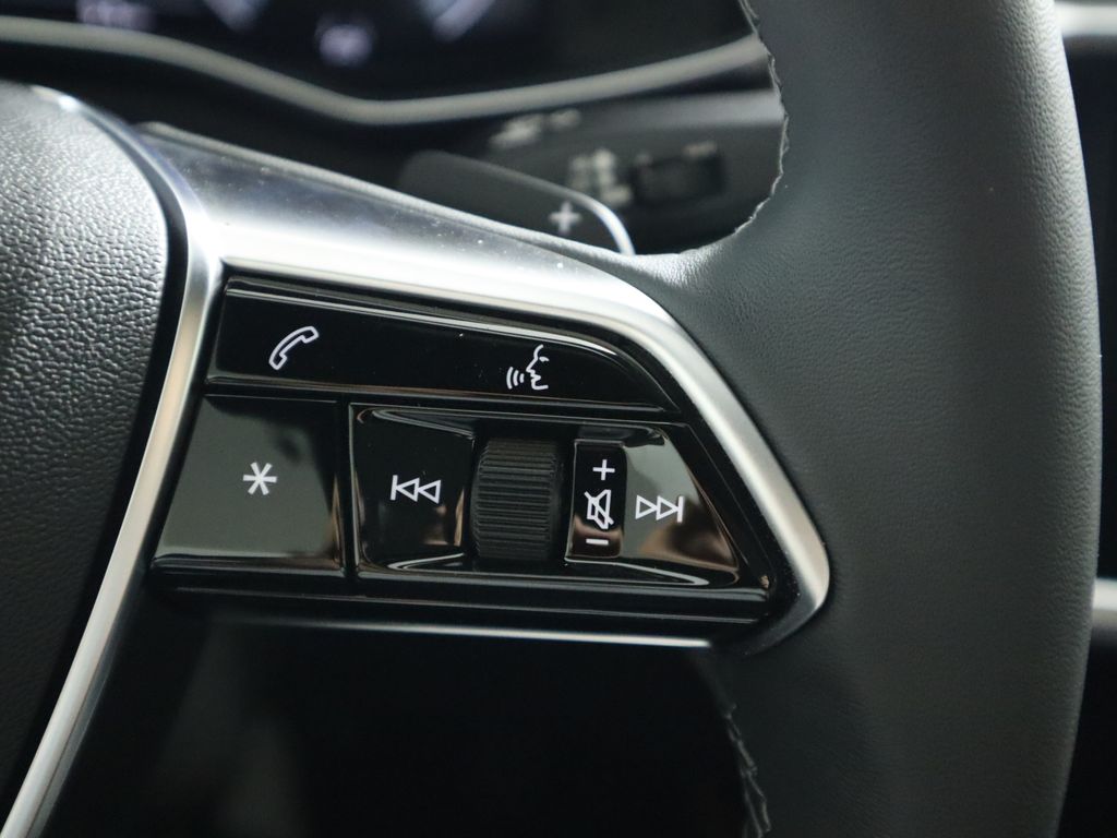 Thumbnail: 2025 Audi A6 - 14