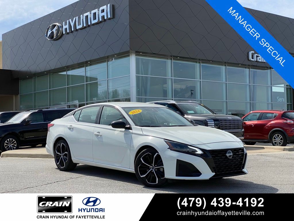 2024 Nissan Altima 2.5 SR FWD