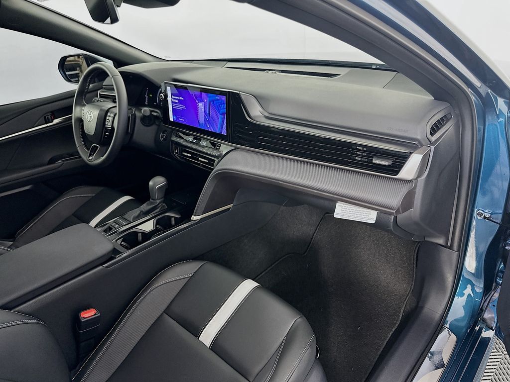 Thumbnail: 2025 Toyota Camry - 29