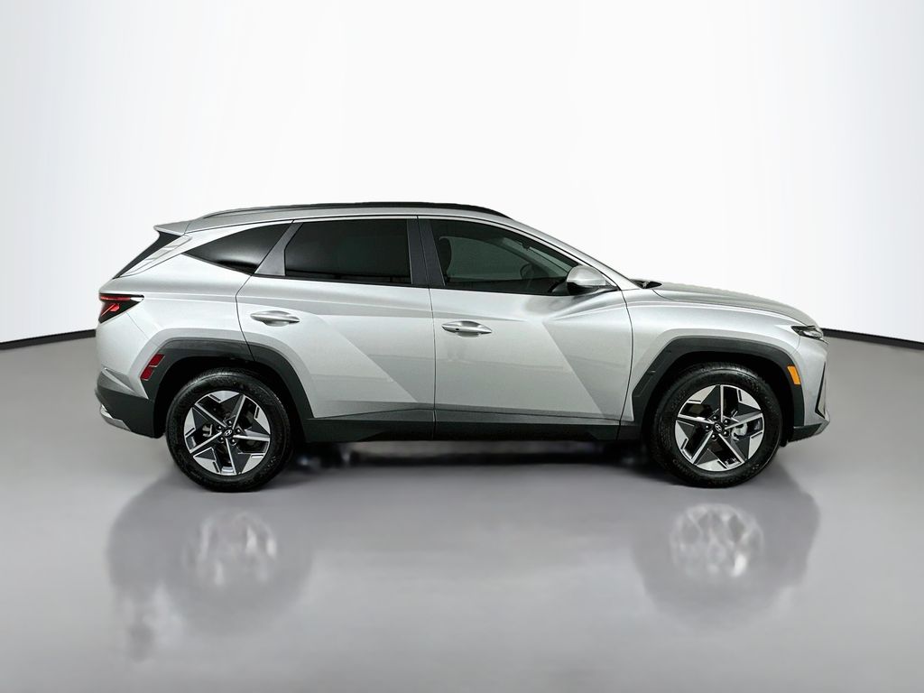 Thumbnail: 2026 Hyundai Tucson - 4
