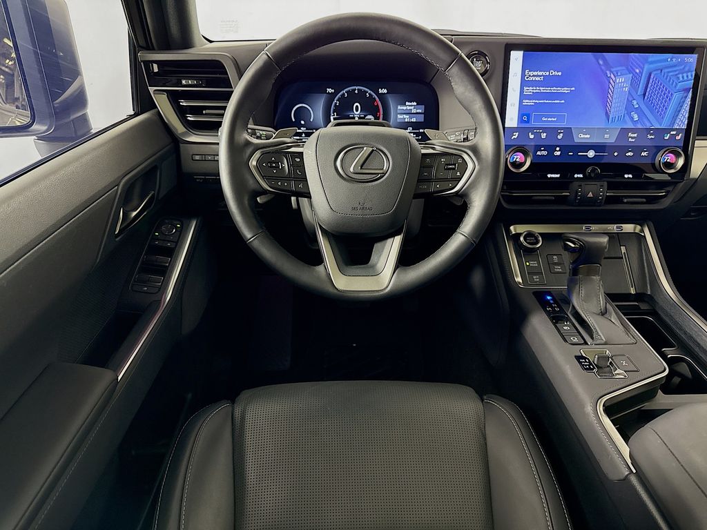 Thumbnail: 2025 Lexus GX - 24