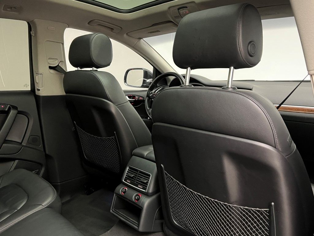 Thumbnail: 2015 Audi Q7 - 13