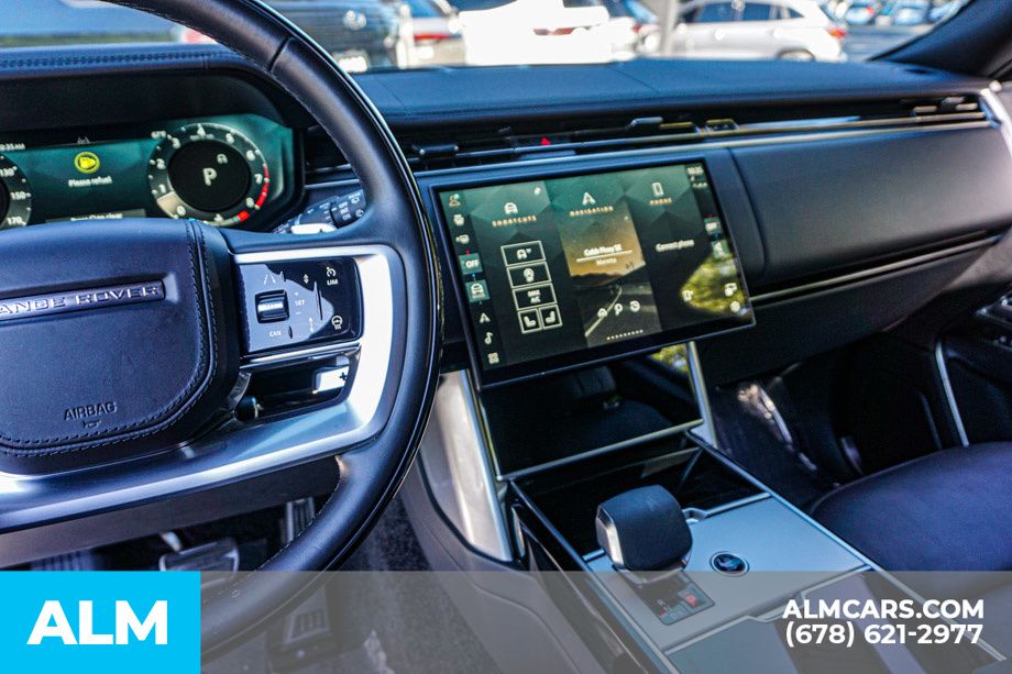 Used 2024 Black Land Rover SE image 34