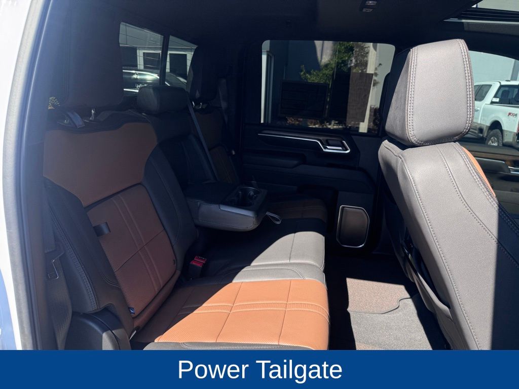 2025 Chevrolet Silverado 3500HD High Country