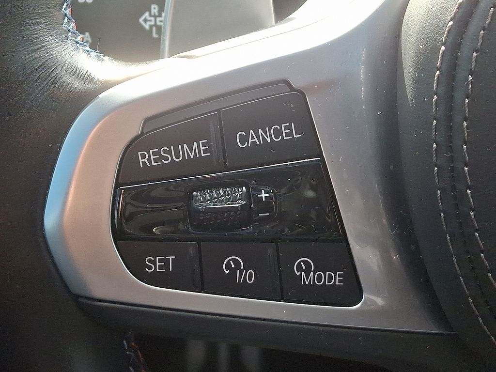 Thumbnail: 2024 BMW X7 - 24