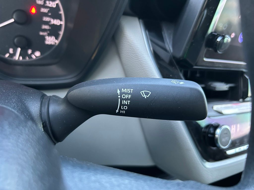 Thumbnail: 2024 Toyota Corolla - 20