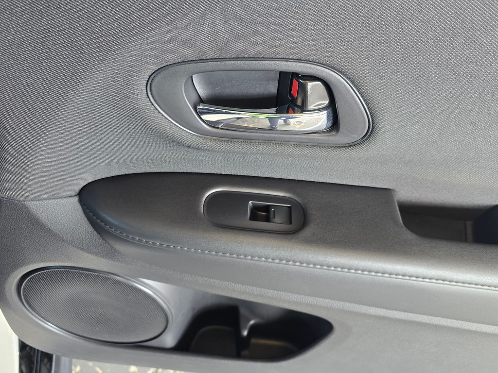 Thumbnail: 2022 Honda HR-V - 26