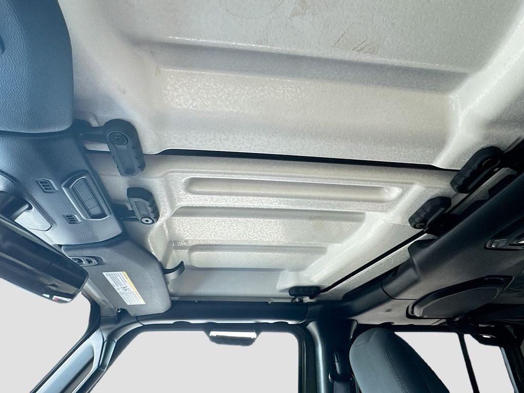 2021 Jeep Wrangler Unlimited Rubicon - Photo 25