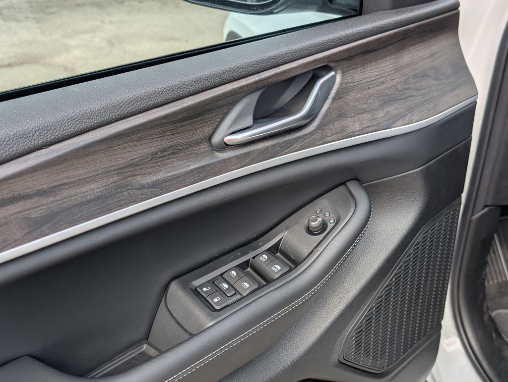 2026 Jeep Grand Cherokee Altitude White at Victoria Chrysler Dodge Jeep Ram