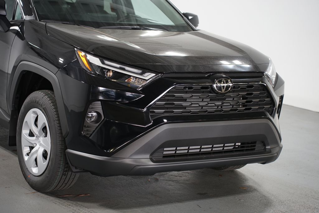 Thumbnail: 2025 Toyota RAV4 - 4