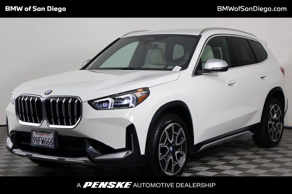 Thumbnail: 2023 BMW X1 - 1