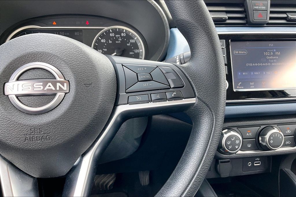 Used 2025 Nissan Versa 1.6 SV 4D Sedan