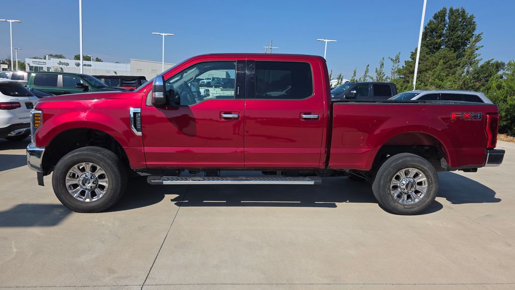 Used 2019 Ford F-250 Super Duty XLT with VIN 1FT7W2B67KED27768 for sale in Kansas City