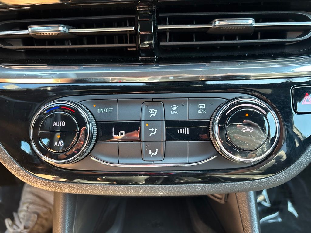 Used 2025 Buick Envista SUV