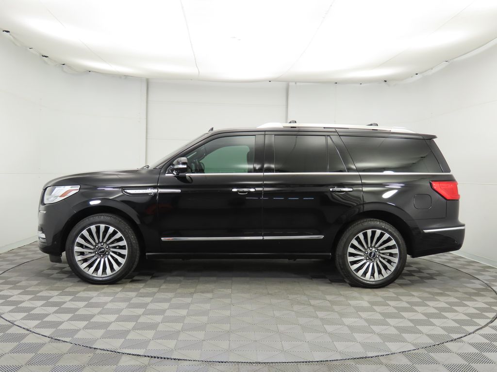 Thumbnail: 2019 Lincoln Navigator - 8