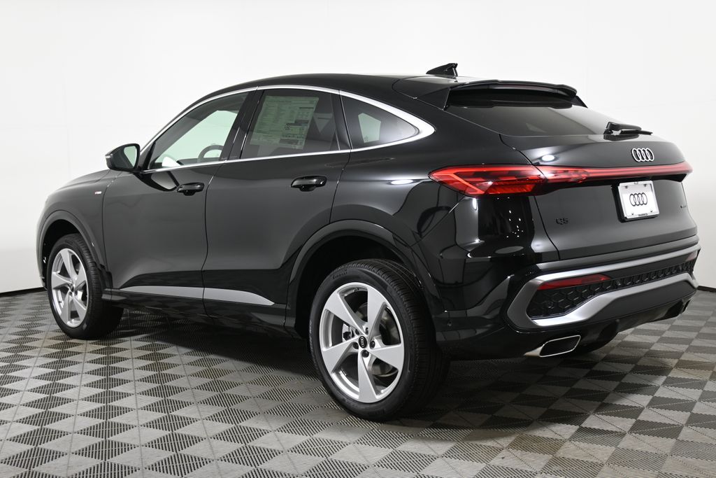 Thumbnail: 2025 Audi Q5 - 5